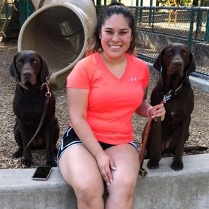 Meet your Posher, Gabriela